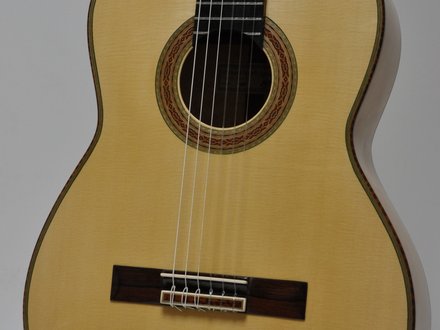 Howell Guitar - Birdseye Maple photograph 10