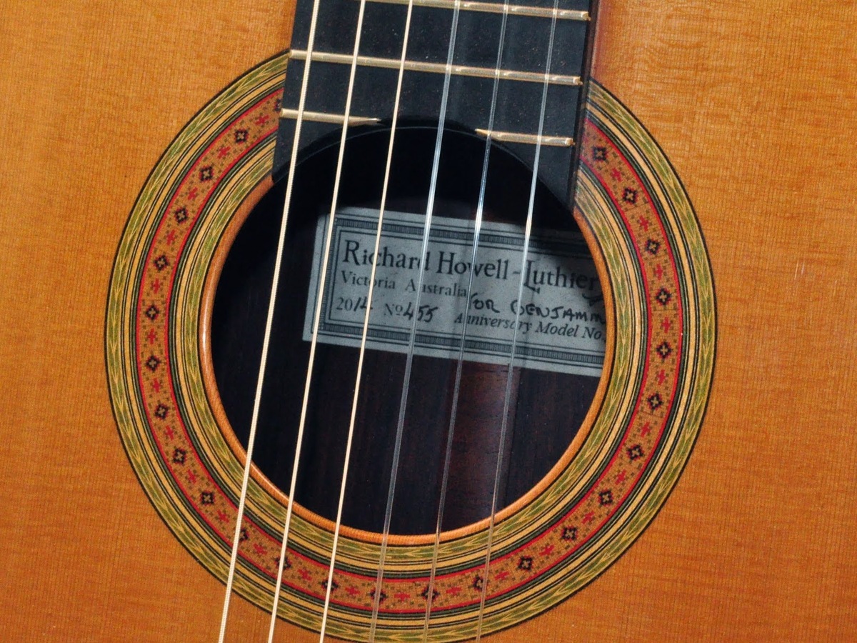 Howell Guitar # 455 - Anniversary Model No. 2 cover photograph
